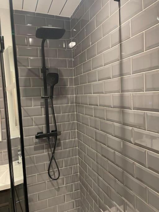 Nevis Apartment Located In Fort William Centre מראה חיצוני תמונה