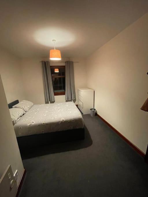 Nevis Apartment Located In Fort William Centre מראה חיצוני תמונה